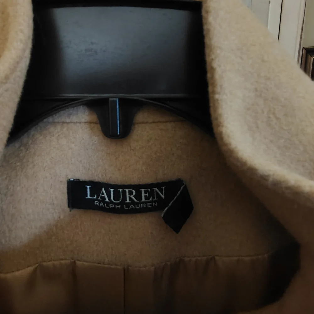 Beige Wool Coat with Black Accents - Picture 5 of 9